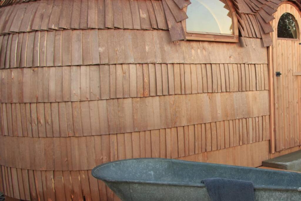 Апартаменты Schmidis Igluhuts Im Pfaffenwinkel - Tiny House 2 Apfeldorf Экстерьер фото